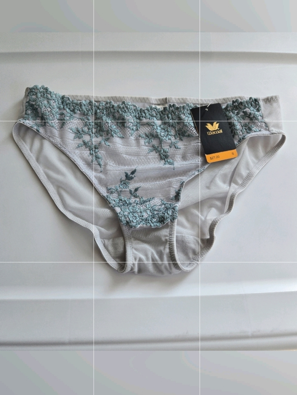 NWT Wacoal Dusty Blue Embrace Lace Bikini Underwear